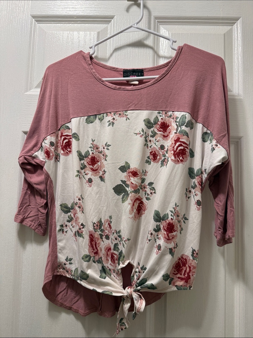 Discreet Dusty Rose and Cream Floral Tie-Front Long Sleeve Top